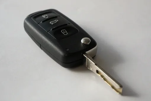 Réparation de clé de voiture à La Possession, La Possession, Serrurerie de la Corniche